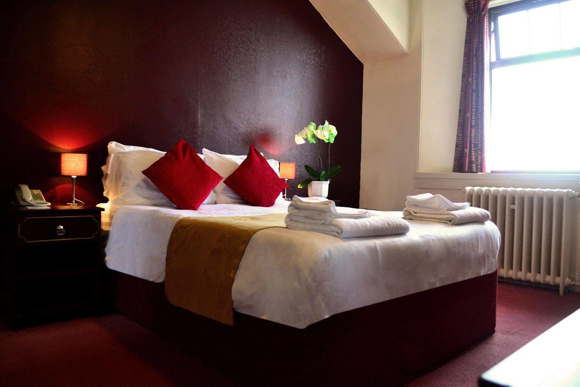 Stotfield Hotel Lossiemouth Buitenkant foto