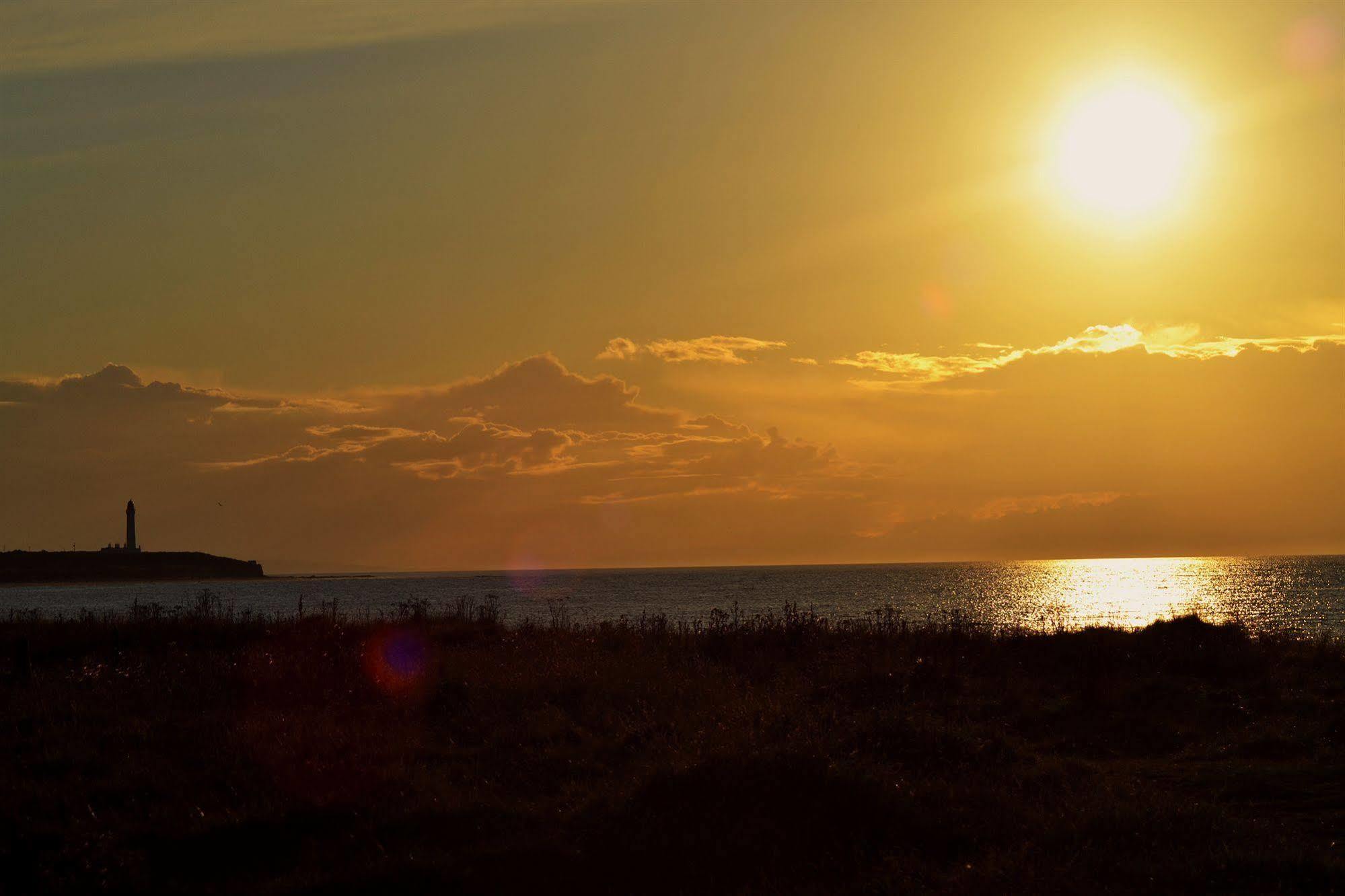 Stotfield Hotel Lossiemouth Buitenkant foto