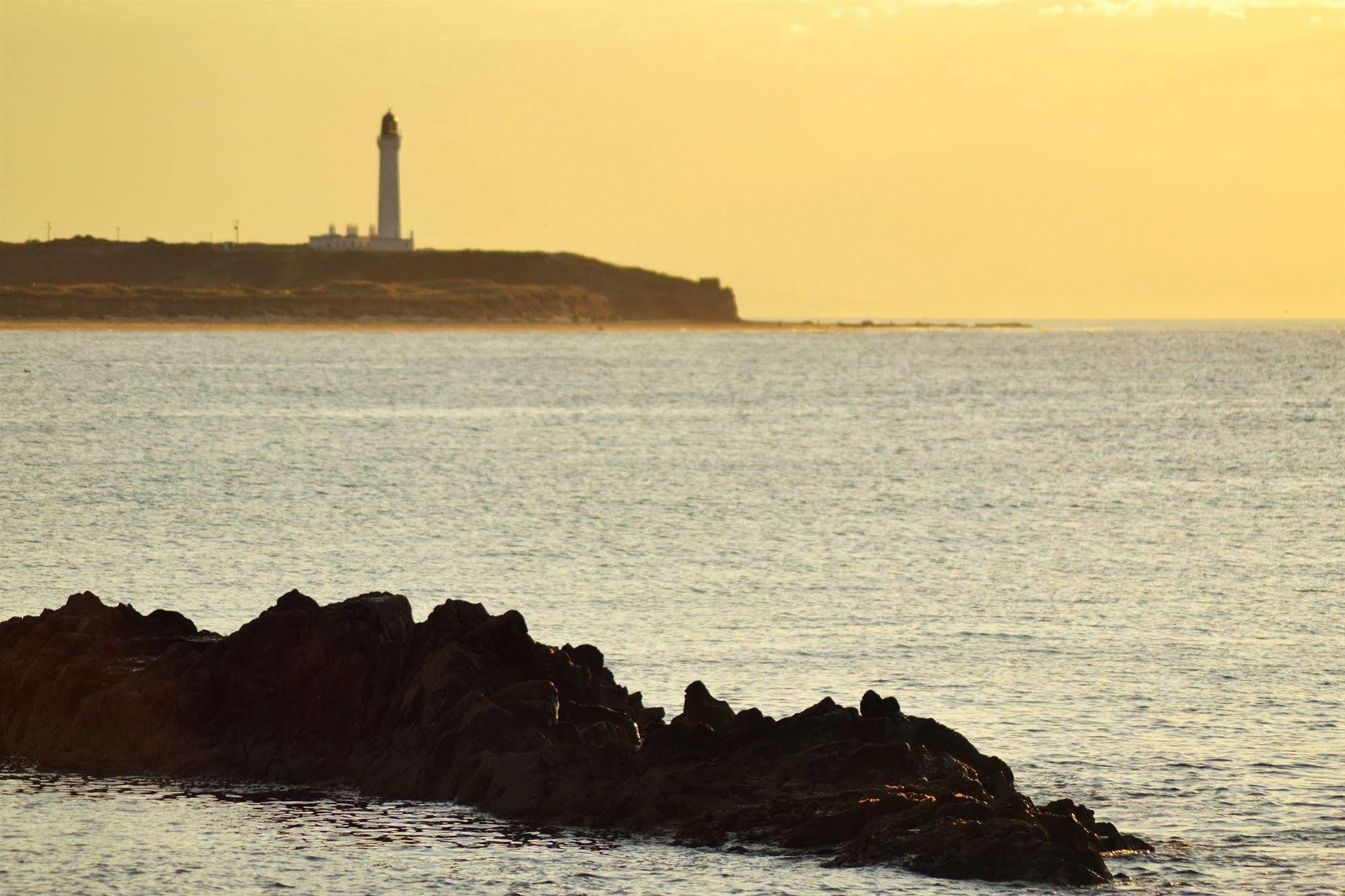 Stotfield Hotel Lossiemouth Buitenkant foto